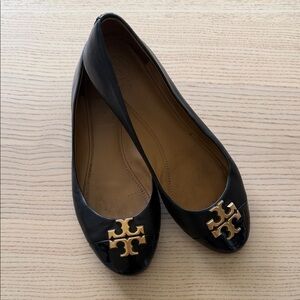 Tory Burch Black Loafers with Gold Emblem